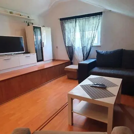In Porec/istrien 33353 Apartment