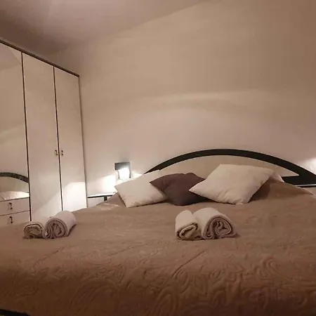 In - Istrien 33353 Apartman Porec